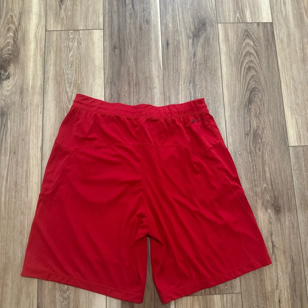 Adidas men’s athletic shorts size large NWT